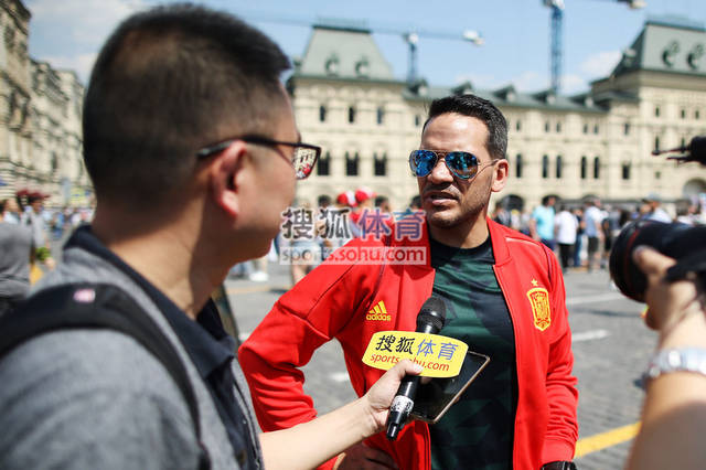 欧洲联赛持续升温,球迷讨论不断 欧洲联赛持续升温,球迷讨论不断