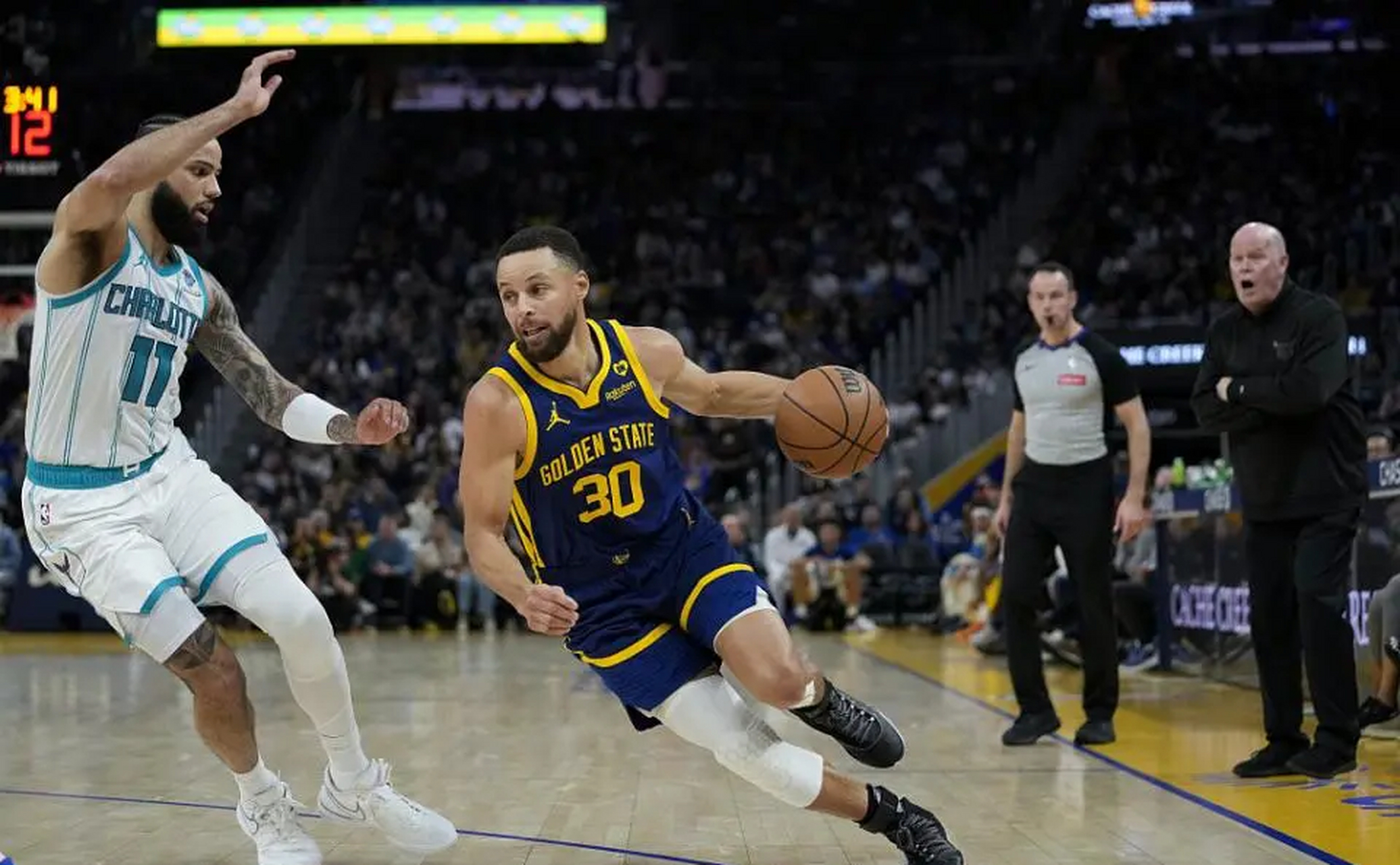 NBA球员发挥失常，球队连续败局