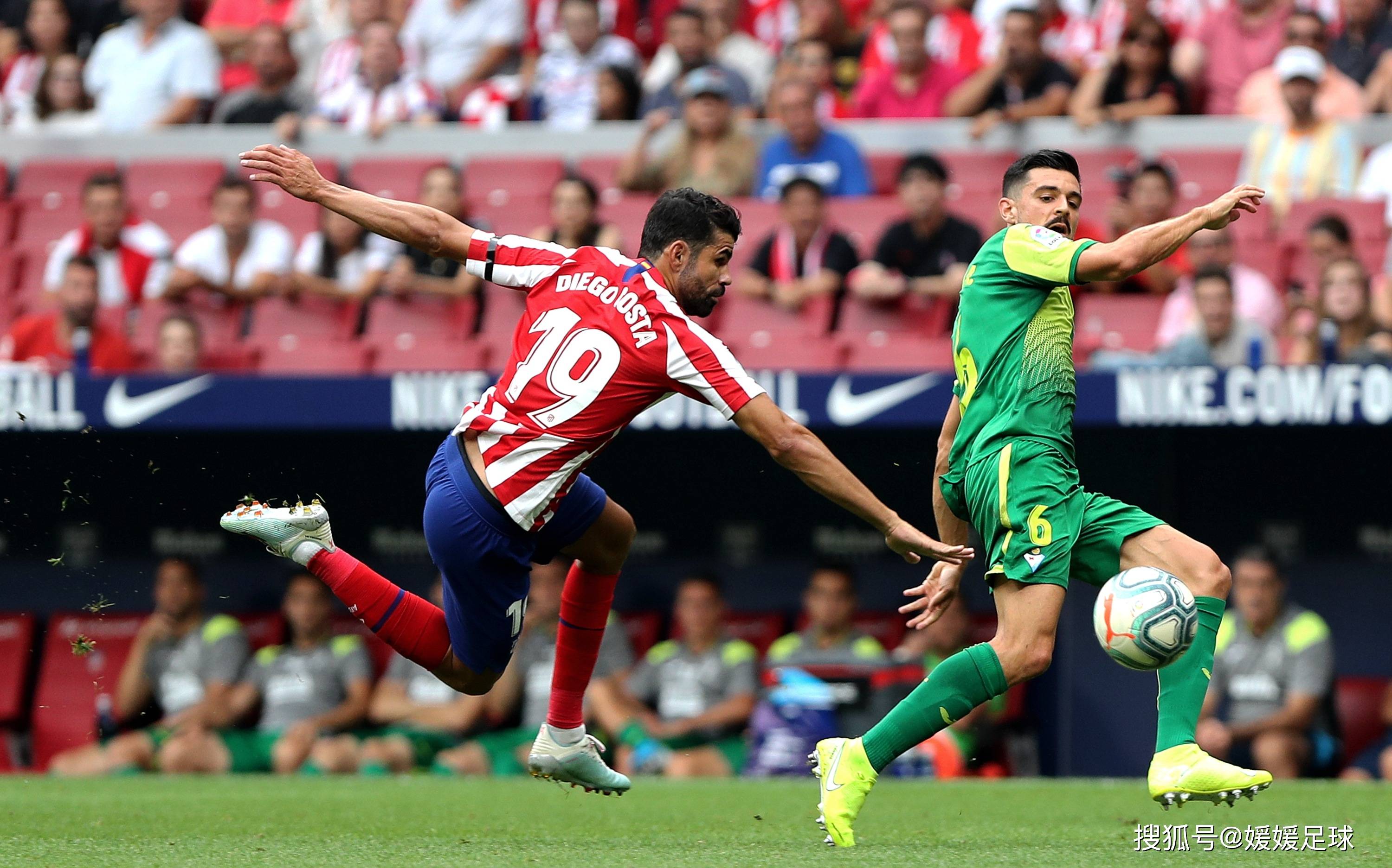 亚洲足球赛事惊险瞬间大揭秘的简单介绍 亚洲足球赛事惊险瞬间大揭秘的简单介绍