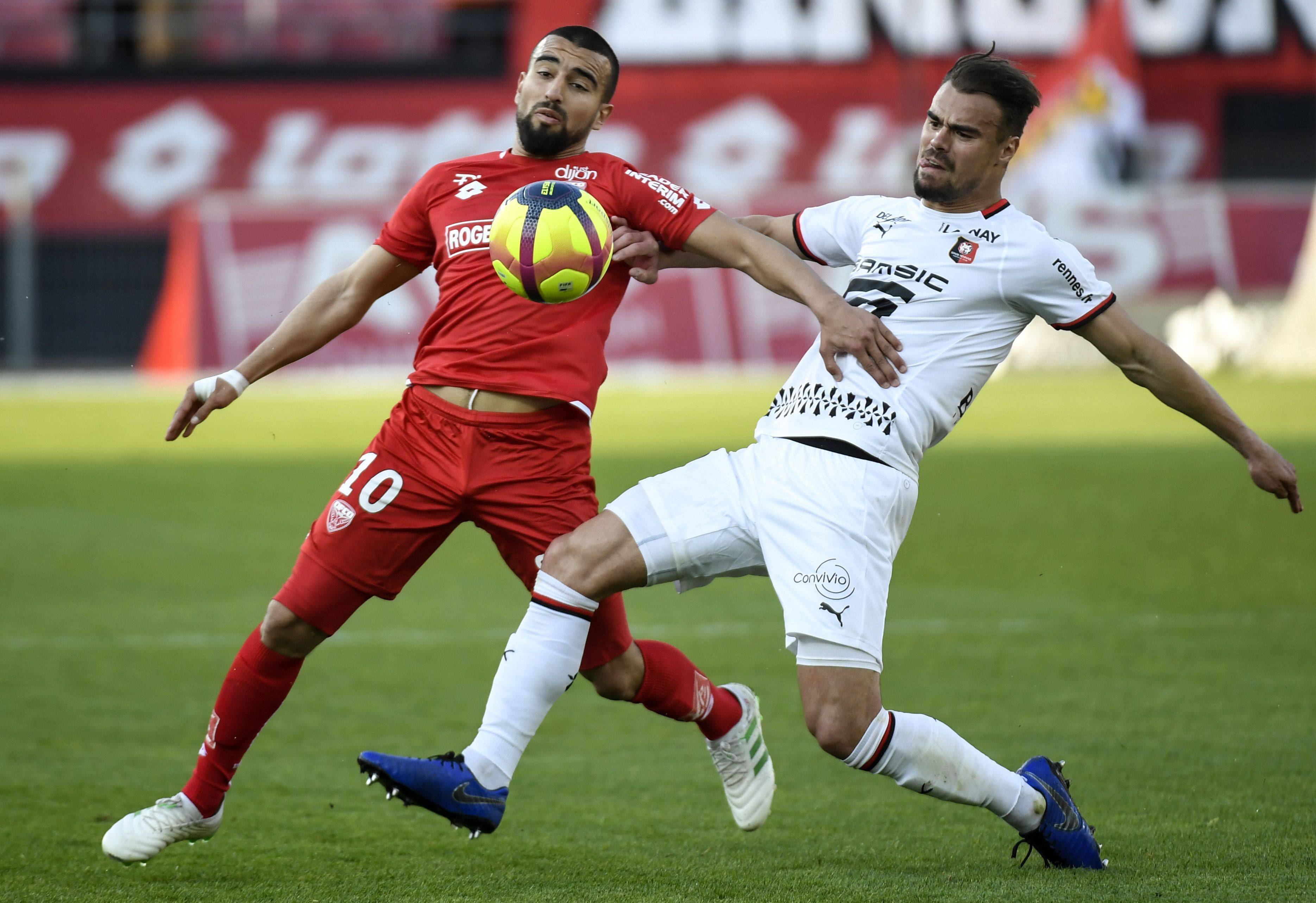 亚眠主场战胜对手，挽回颓势