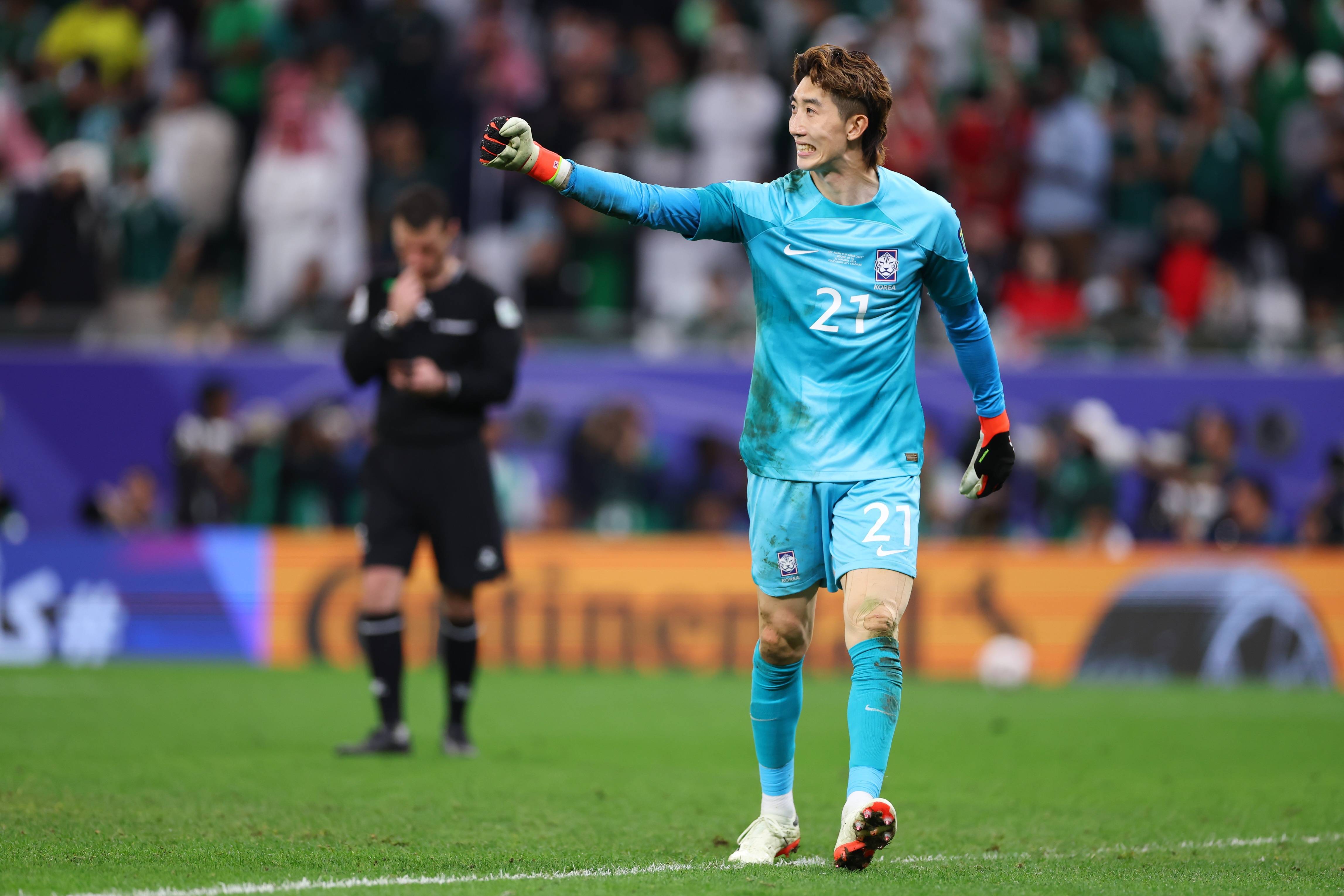 包含韩国女足突破对手防线变为韩国队攻破对手,抢占优势的词条 包含韩国女足突破对手防线变为韩国队攻破对手,抢占优势的词条