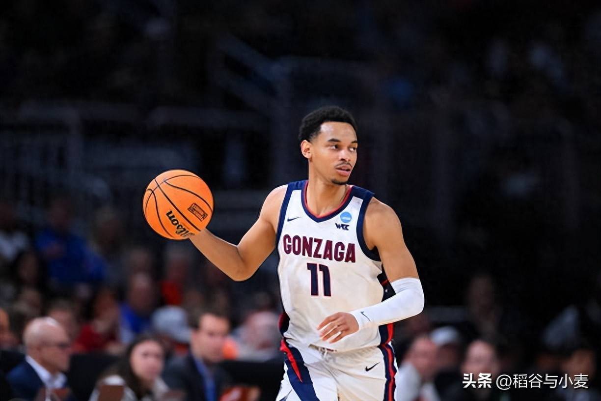 赛马俱乐部新星表现抢眼,助球队实现反超的简单介绍 赛马俱乐部新星表现抢眼,助球队实现反超的简单介绍