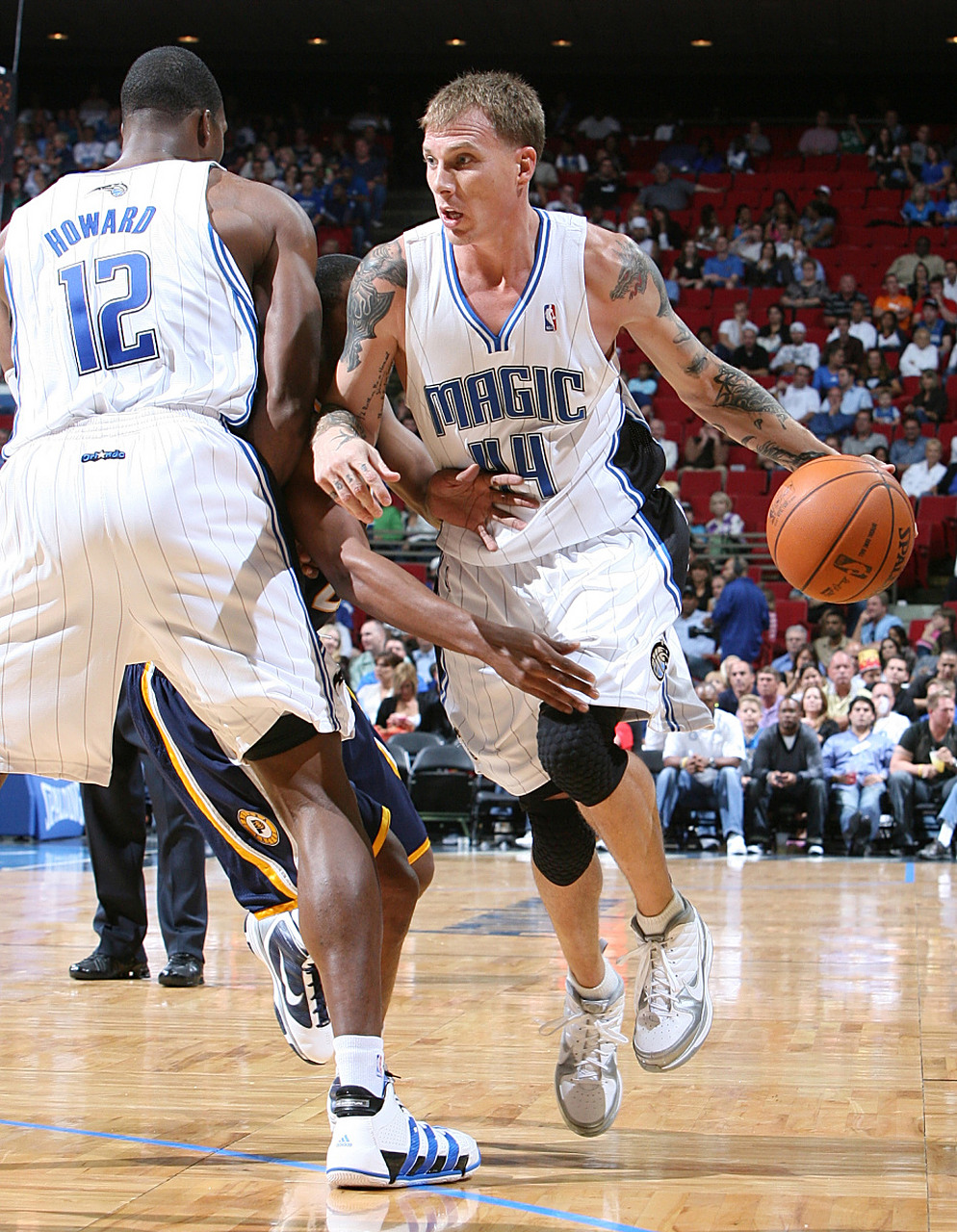 步行者胜马刺,收获重要胜利 步行者胜马刺,收获重要胜利