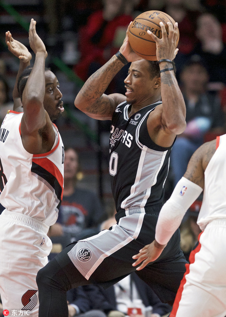 开拓者负马刺，诺尔19+12